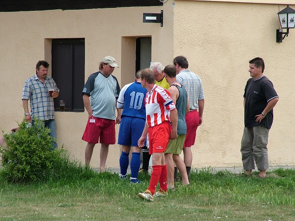 Fotbal - sobota 26.5.2007