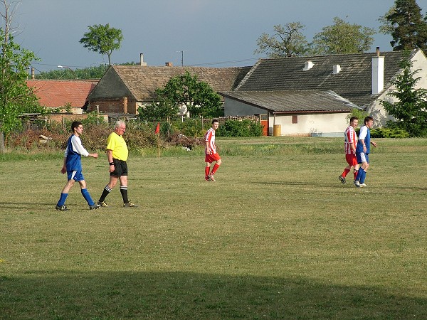 Fotbal - sobota 26.5.2007