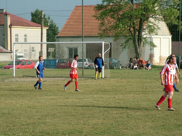 Fotbal - sobota 26.5.2007