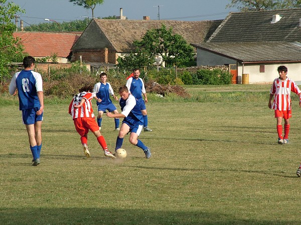 Fotbal - sobota 26.5.2007