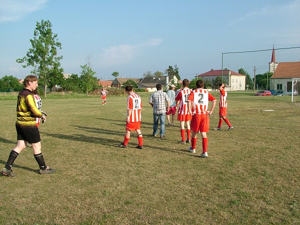 Fotbal - sobota 26.5.2007