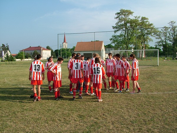 Fotbal - sobota 26.5.2007