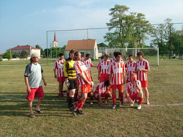 Fotbal - sobota 26.5.2007