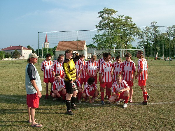 Fotbal - sobota 26.5.2007