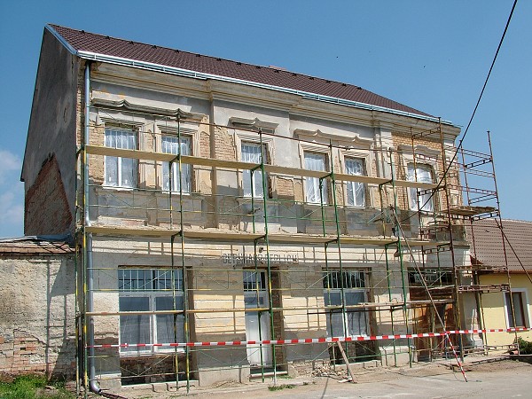 Oprava domu Bernhard Redlich - 27.4.2008