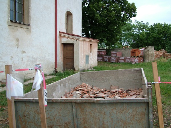 Oprava kostela - léto-podzim 2008