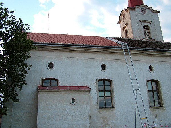 Oprava kostela - léto-podzim 2008