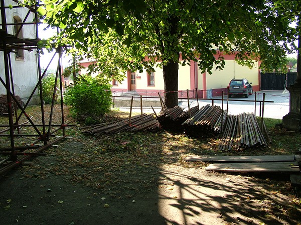 Oprava kostela - léto-podzim 2008