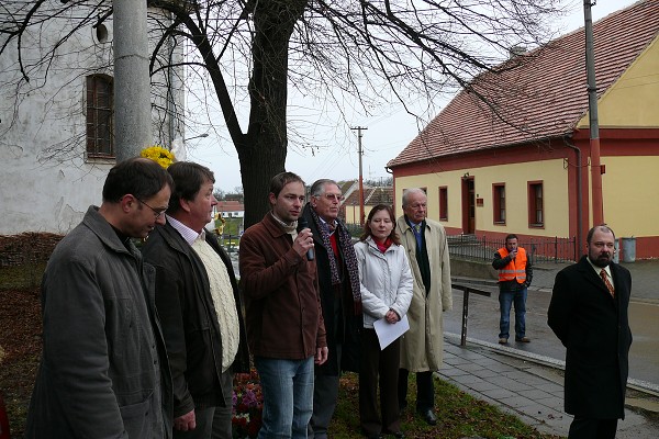 Vyzvednutí věže - 21.11.2008