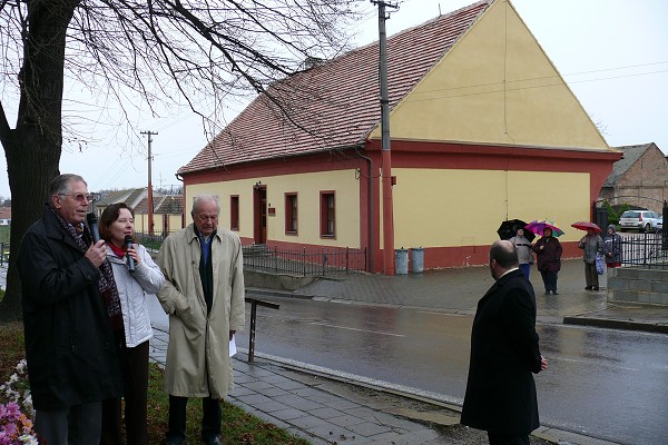 Vyzvednutí věže - 21.11.2008