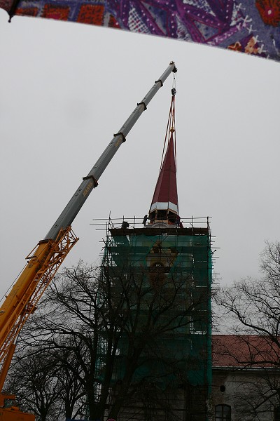 Vyzvednutí věže - 21.11.2008