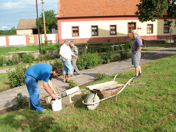 Položení pamětní desky - 25.7.2009