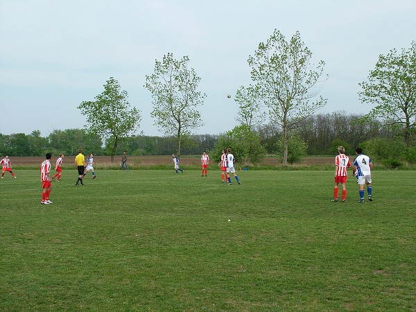 Fotbalový zápas - neděle 26.4.2009