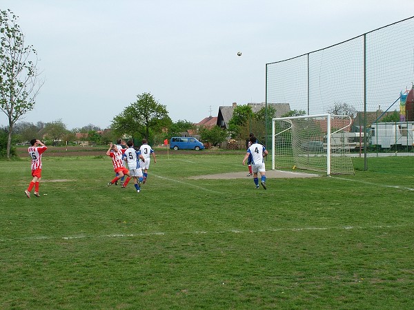 Fotbalový zápas - neděle 26.4.2009