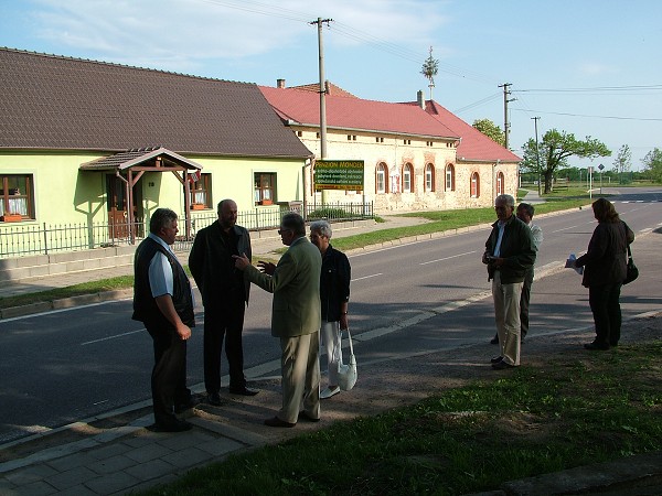 Sázení stromů - 2.5.2009