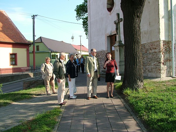 Sázení stromů - 2.5.2009