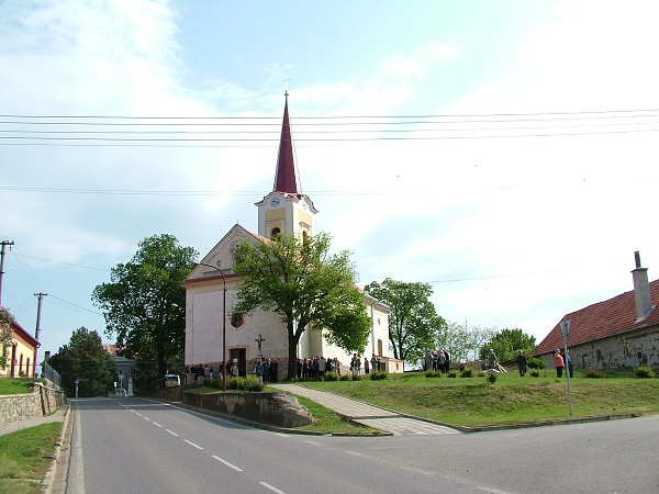 Sázení stromů - 2.5.2009