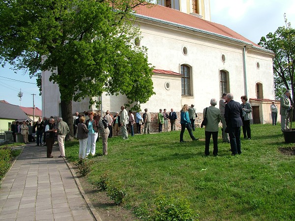 Sázení stromů - 2.5.2009