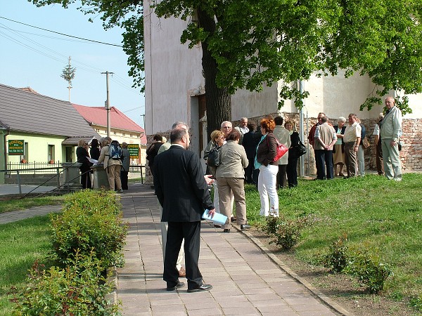 Sázení stromů - 2.5.2009