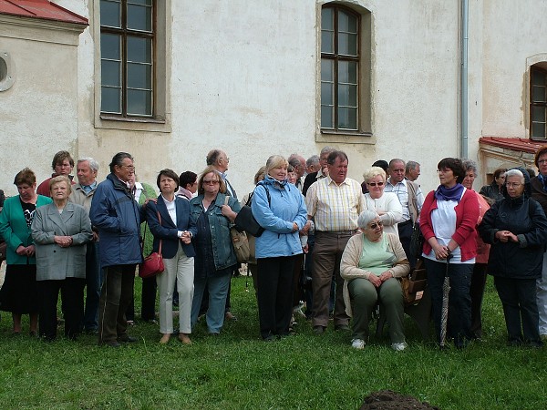 Sázení stromů - 2.5.2009