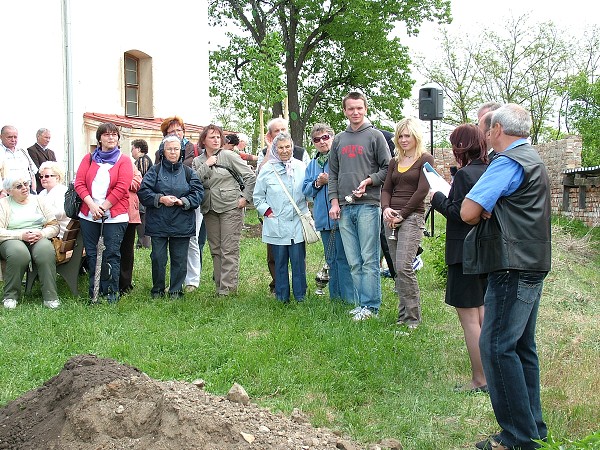 Sázení stromů - 2.5.2009