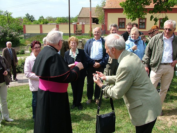 Sázení stromů - 2.5.2009