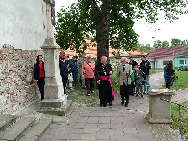 Sázení stromů - 2.5.2009