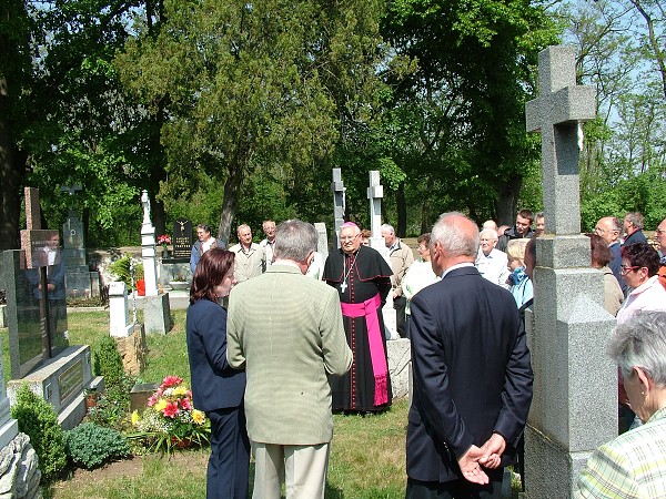 Sázení stromů - 2.5.2009