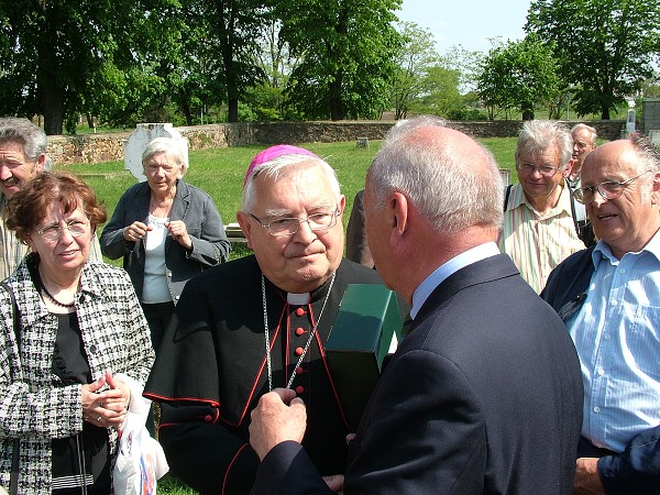 Sázení stromů - 2.5.2009