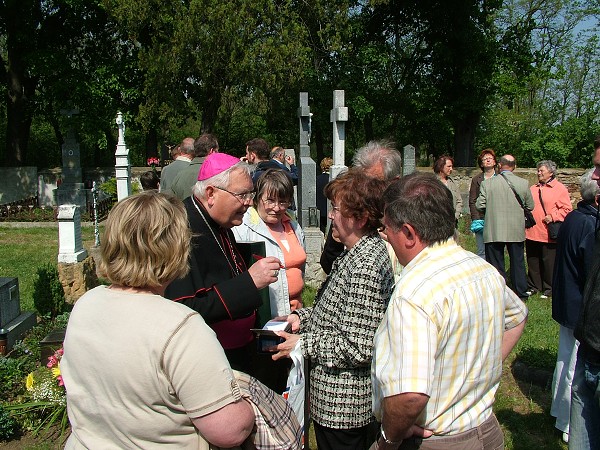 Sázení stromů - 2.5.2009