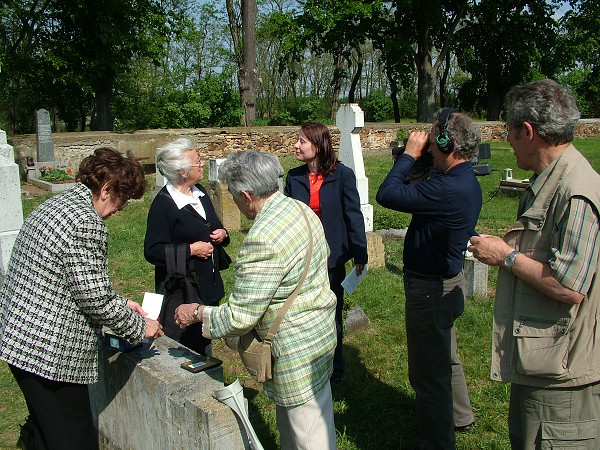 Sázení stromů - 2.5.2009