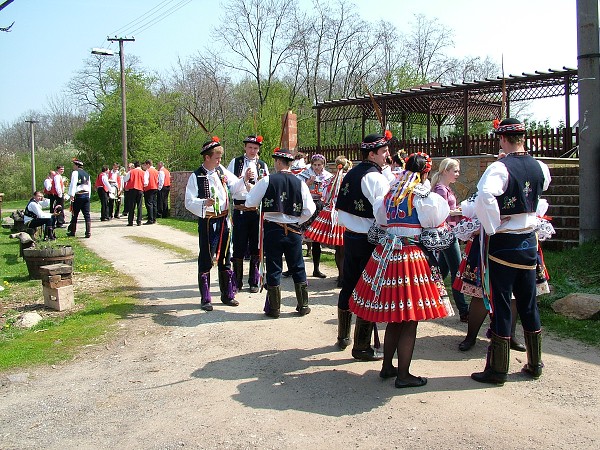 Krojované hody - sobota 24.4.20010