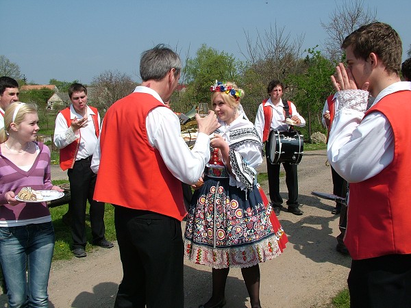 Krojované hody - sobota 24.4.20010