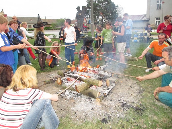 Pálení čarodějnic - 30.4.2013